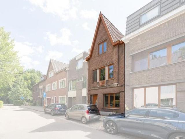 Woning te koop voor 389000 euro met 4 slaapkamers