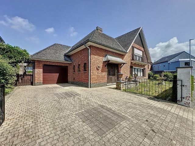 Woning te koop voor 398000 euro met 4 slaapkamers