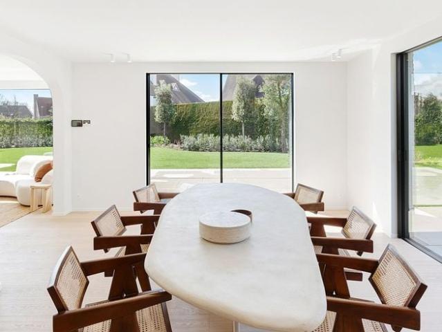 Woning te koop voor 3995000 euro met 4 slaapkamers