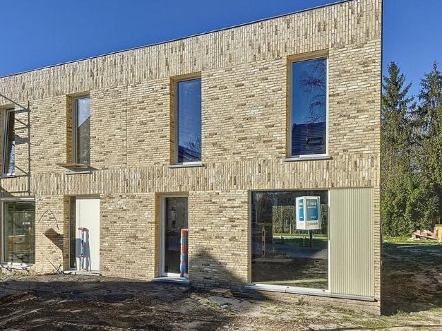 Woning te koop voor 440000 euro met 3 slaapkamers