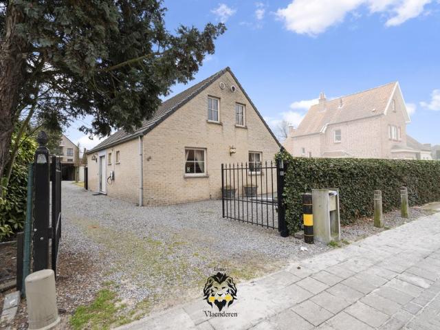 Woning te koop voor 449000 euro met 4 slaapkamers