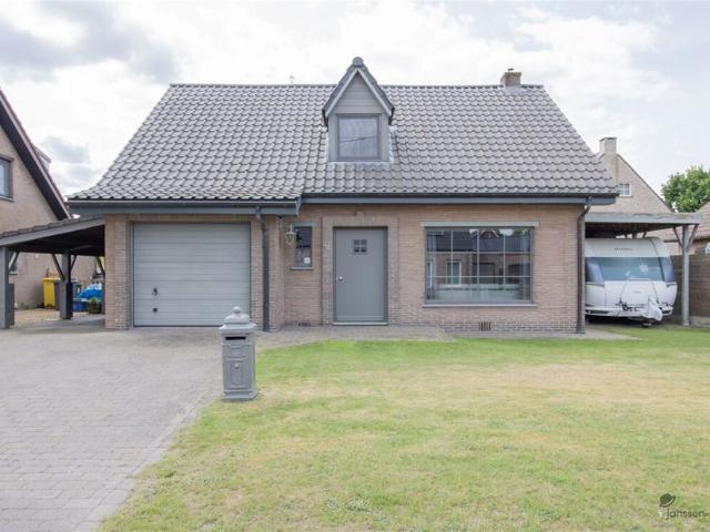 Woning te koop voor 449000 euro met 4 slaapkamers