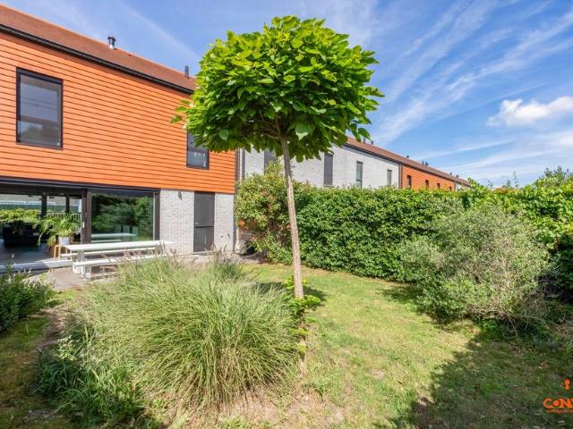Woning te koop voor 449000 euro met 4 slaapkamers