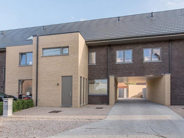 Woning te koop voor 449000 euro met 5 slaapkamers