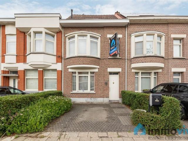 Woning te koop voor 450000 euro met 4 slaapkamers
