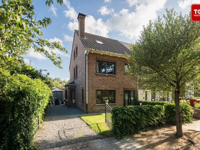 Woning te koop voor 459000 euro met 3 slaapkamers