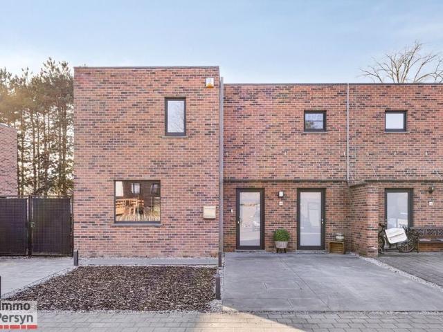 Woning te koop voor 410000 euro met 4 slaapkamers