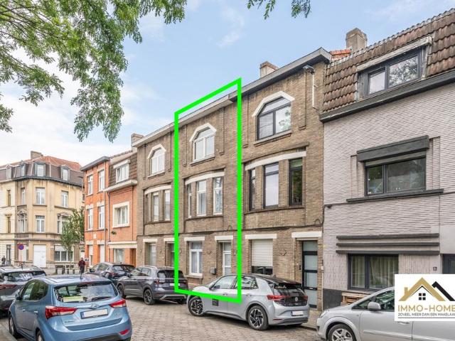Woning te koop voor 414000 euro met 4 slaapkamers