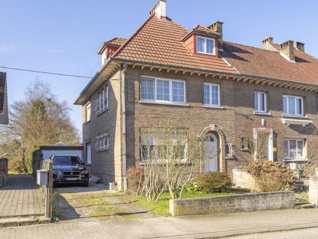Woning te koop voor 415000 euro met 4 slaapkamers