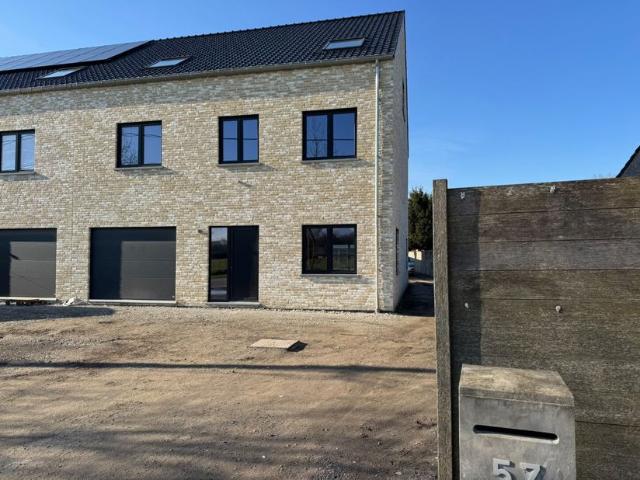 Woning te koop voor 420000 euro met 5 slaapkamers