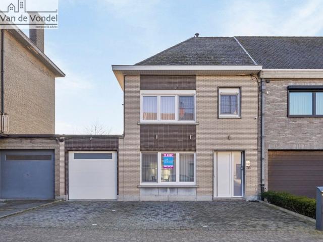 Woning te koop voor 409000 euro met 3 slaapkamers