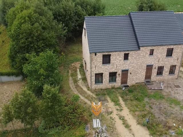Woning te koop voor 435000 euro met 3 slaapkamers