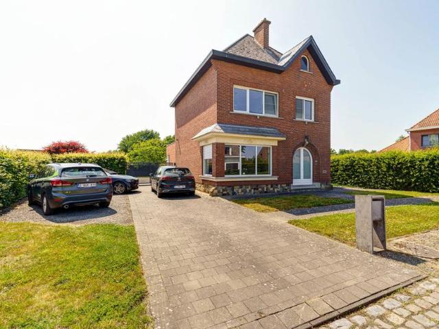 Woning te koop voor 565000 euro met 3 slaapkamers