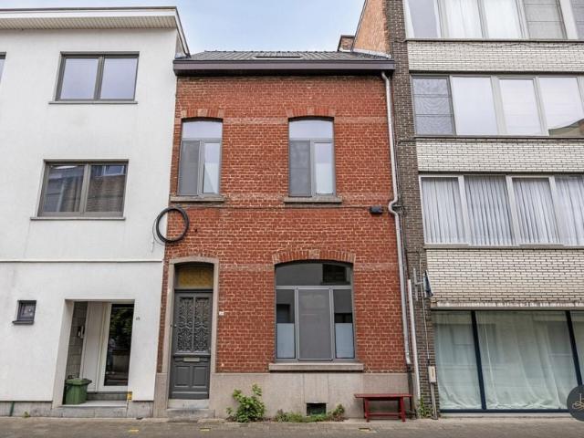 Woning te koop voor 573000 euro met 4 slaapkamers