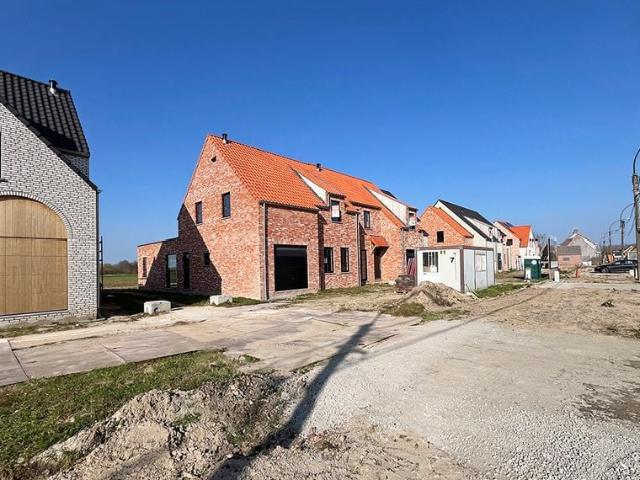 Woning te koop voor 575000 euro met 4 slaapkamers
