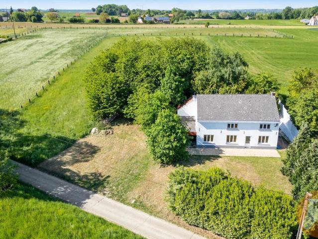 Woning te koop voor 585000 euro met 4 slaapkamers