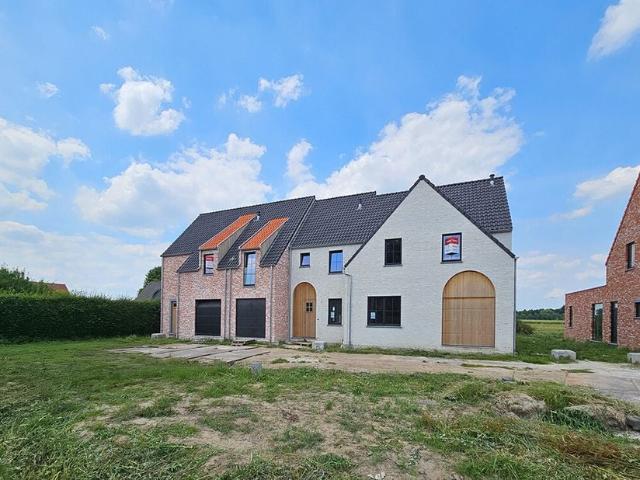 Woning te koop voor 590000 euro met 4 slaapkamers