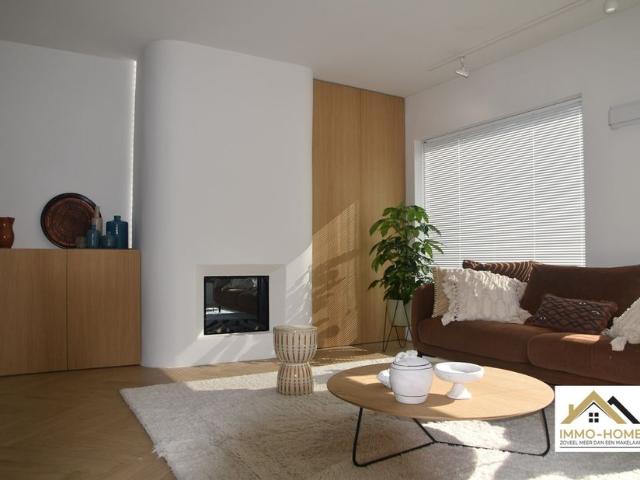 Woning te koop voor 649000 euro met 4 slaapkamers