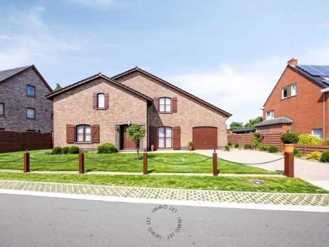 Woning te koop voor 650000 euro met 5 slaapkamers