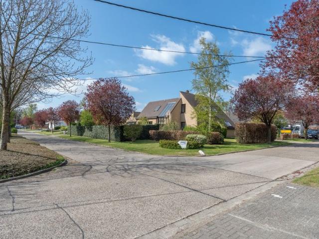 Woning te koop voor 620000 euro met 5 slaapkamers