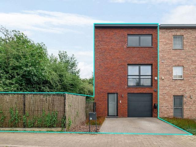 Woning te koop voor 735000 euro met 4 slaapkamers