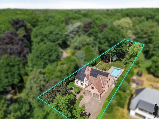 Woning te koop voor 915000 euro met 4 slaapkamers