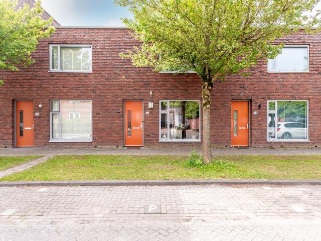 Woning te koop: Vooronder 56 1319AH Almere Vastgoed Nederland