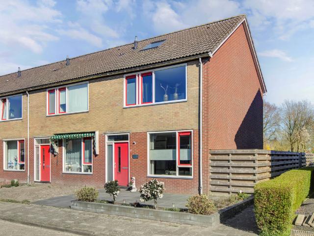 Woning te koop: Vrouwezand 19 8531LV Lemmer Vastgoed Nederland