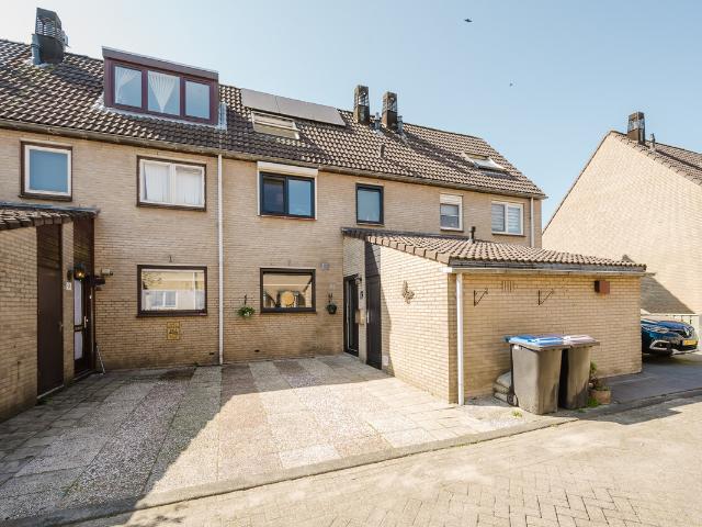 Woning te koop: Vuursteenkreek 52 3206HR Spijkenisse Vastgoed Nederland