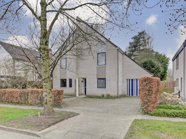 Woning te koop: Weteringplein 2 3892AM Zeewolde Vastgoed Nederland