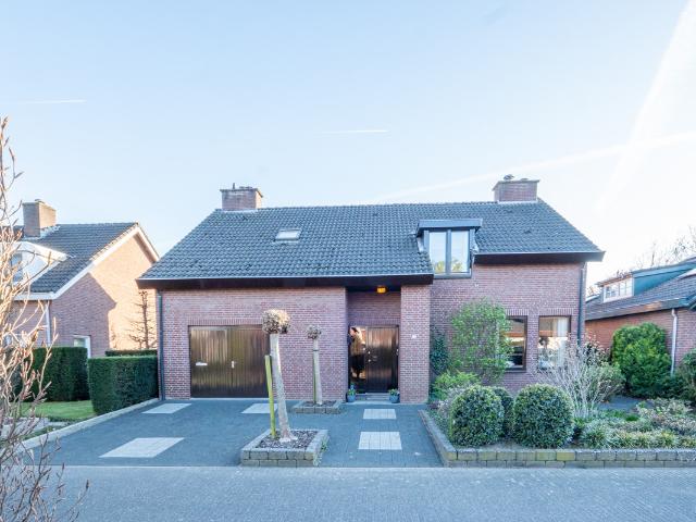 Woning te koop: Weverstraat 13 6114XS Susteren Vastgoed Nederland