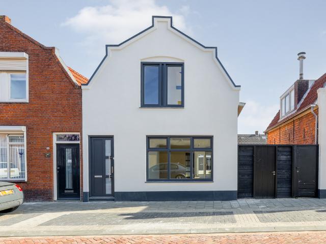 Woning te koop: Wilhelminastraat 12 4671ED Dinteloord Vastgoed Nederland