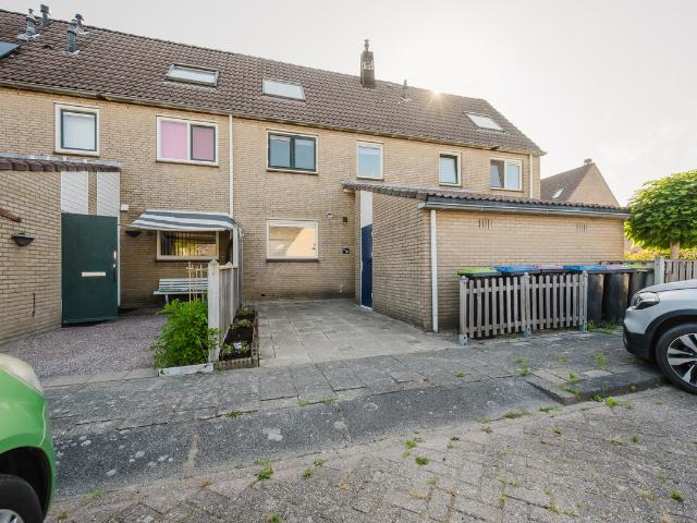 Woning te koop: Woonkreek 25 3206GS Spijkenisse Vastgoed Nederland
