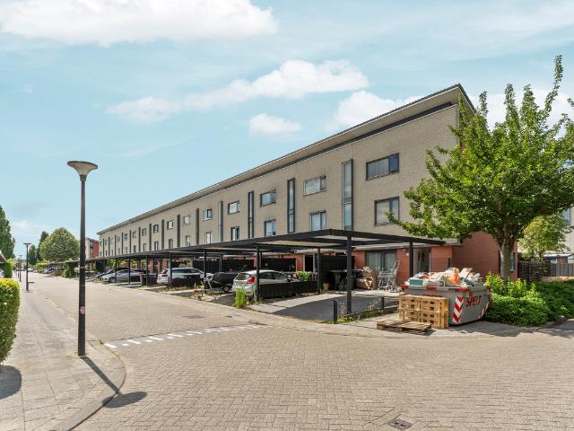 Woning te koop: Woestduijnstraat 73 1335TS Almere Vastgoed Nederland