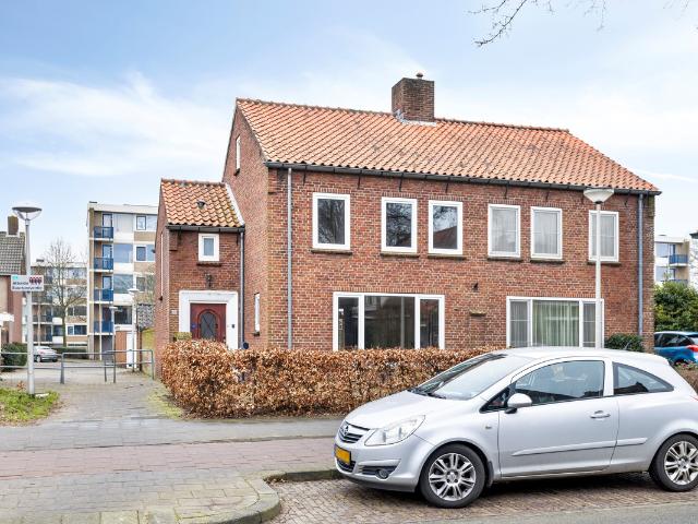 Woning te koop: Zandstraat 48 4614CK Bergen op Zoom Vastgoed Nederland