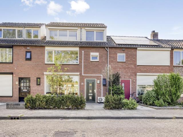 Woning te koop: Zonnedauwstraat 20 5143CM Waalwijk Vastgoed Nederland