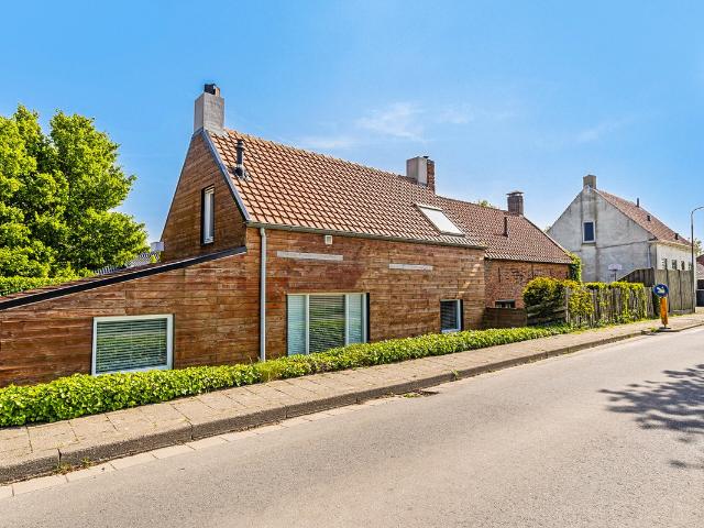 Woning te koop: Achtereindstraat 38 4569AZ Graauw Vastgoed Nederland