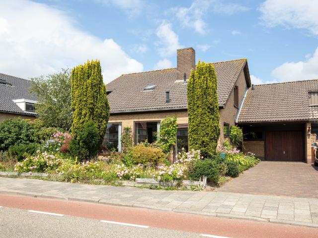 Woning te koop: Aalsmeerderdijk 361 1 BH Aalsmeerderbrug Vastgoed Nederland