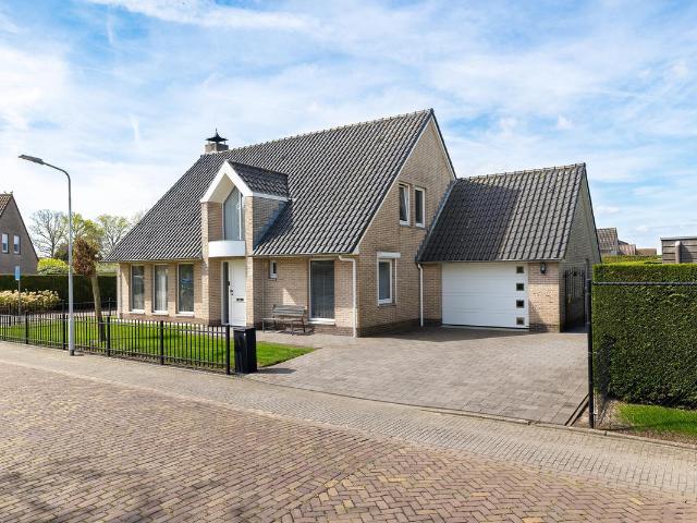 Woning te koop: Aelbert Cuypstraat 1 4567DB Clinge Vastgoed Nederland