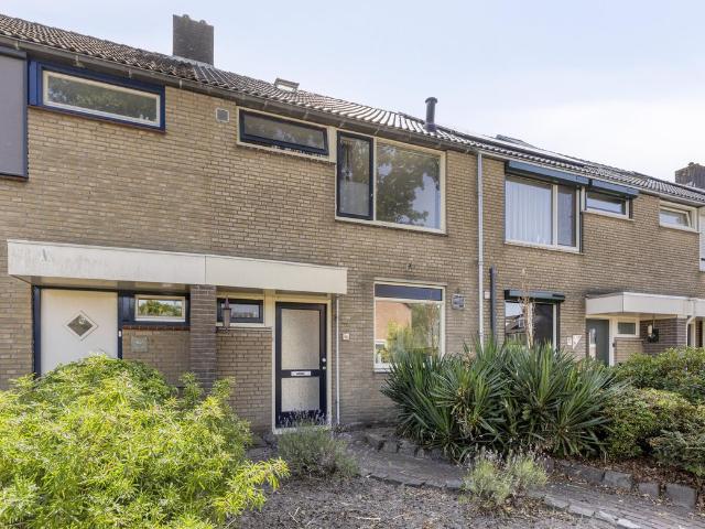 Woning te koop: Amarildijk 96 4706AH Roosendaal Vastgoed Nederland