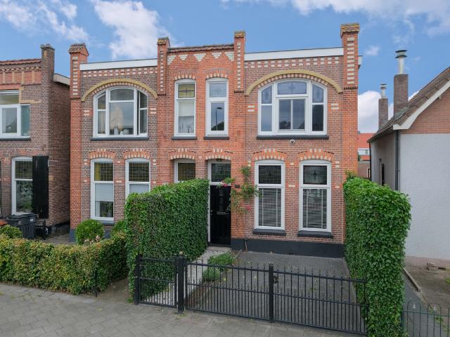Woning te koop: Ambtstraat 127 7 ES Almelo Vastgoed Nederland