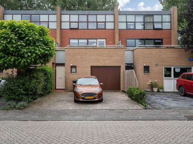 Woning te koop: Anjerstraat 2 1338TN Almere Vastgoed Nederland