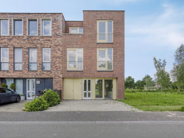 Woning te koop: Athenelaan 193 2 KL Nieuw Vennep Vastgoed Nederland