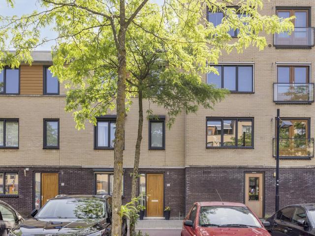 Woning te koop: Avenue Carre 12 2994DA Barendrecht Vastgoed Nederland