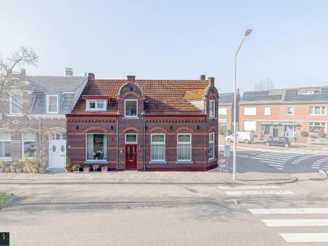 Woning te koop: Baarlosestraat 100 5 AP Venlo Vastgoed Nederland