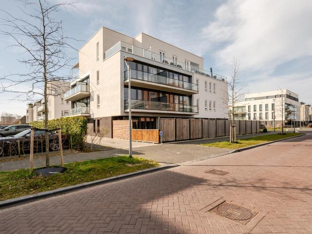Woning te koop: Beneluxlaan 897 1 DA Almere Vastgoed Nederland