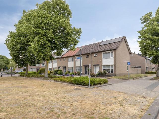 Woning te koop: Bizetstraat 2 5144VV Waalwijk Vastgoed Nederland
