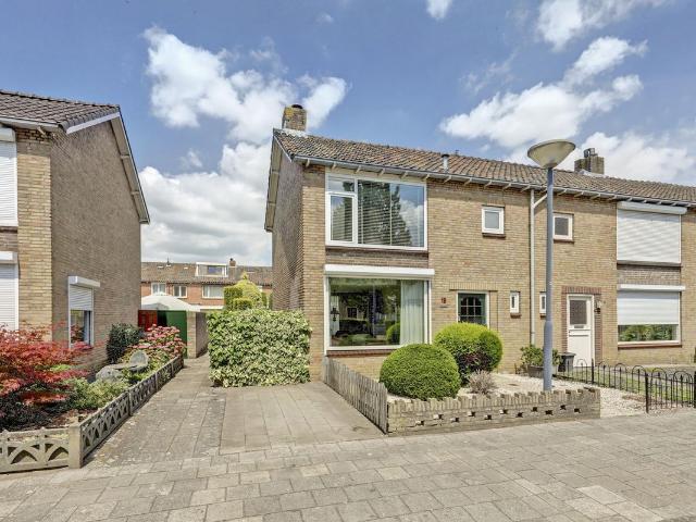 Woning te koop: Bolderikstraat 15 5143TE Waalwijk Vastgoed Nederland