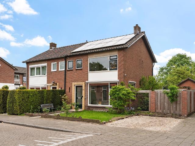 Woning te koop: Boterbloem 23 7322GW Apeldoorn Vastgoed Nederland