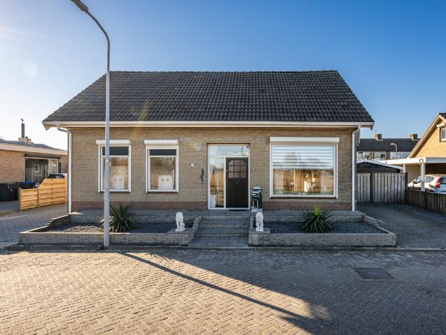 Woning te koop: Bloemendaal 3 3247XB Dirksland Vastgoed Nederland